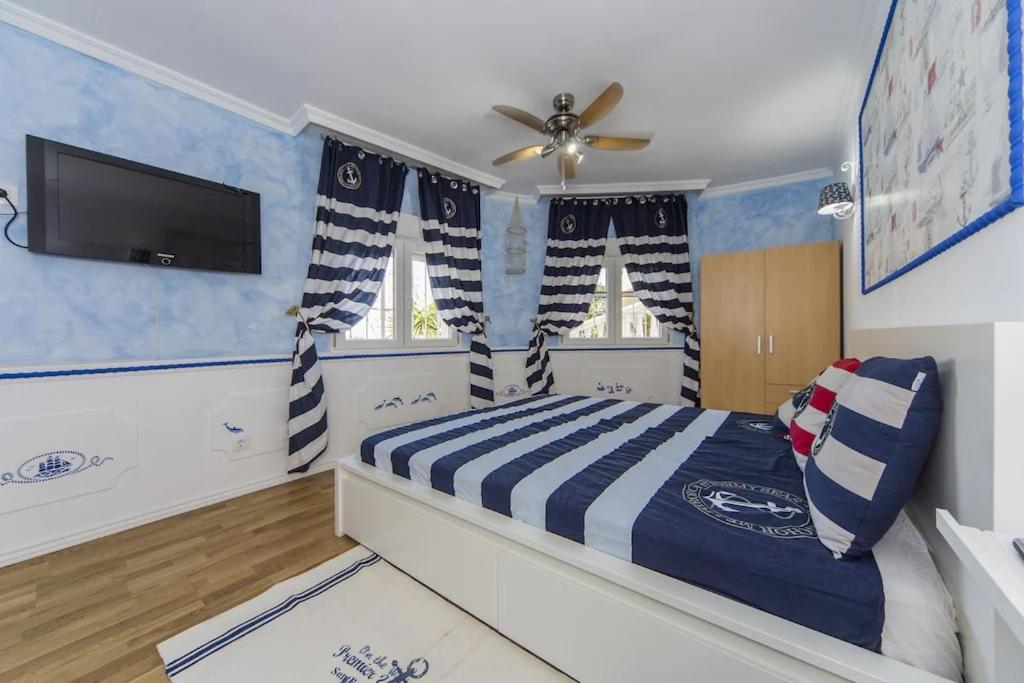 Villa med panoramautsikt med privat pool i Calpe, Costa Blanca, Spanien Esterno foto